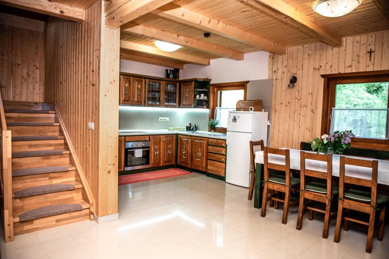 Central Chalet Varsag ภายนอก รูปภาพ